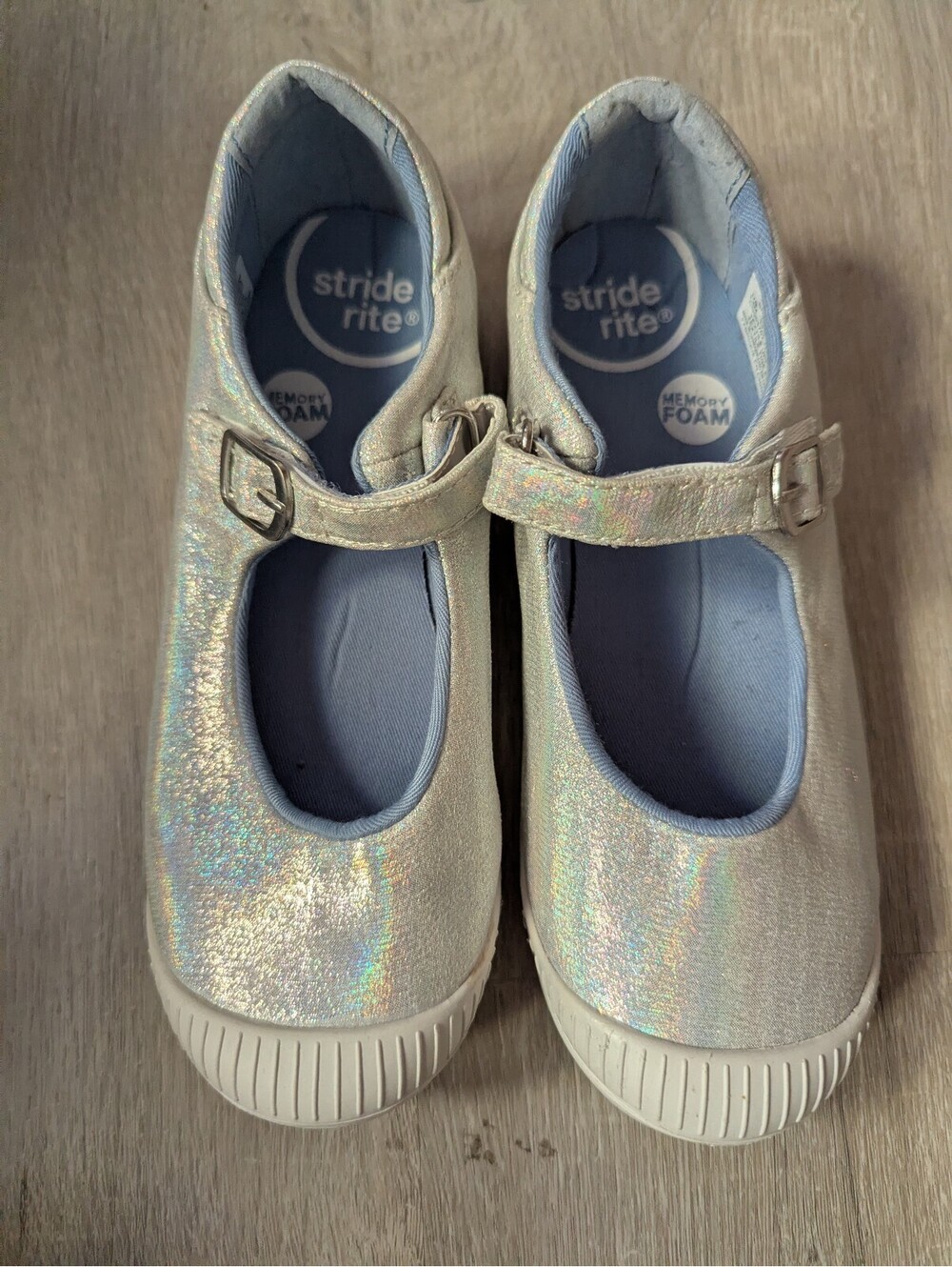 Stride Rite Reagan sparkly gold shoes